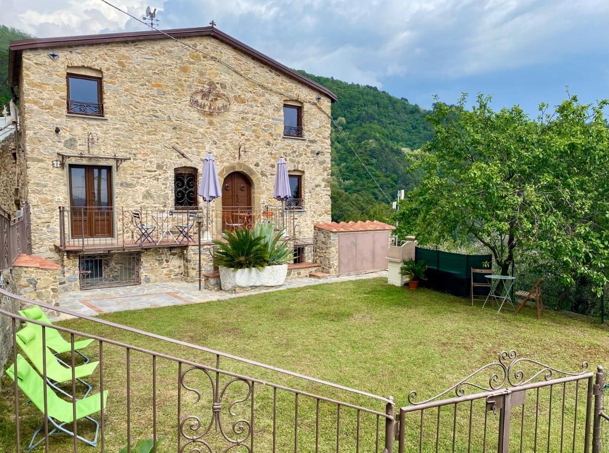 Casa Dell'Angelo Apartment Castelnuovo Magra Bagian luar foto