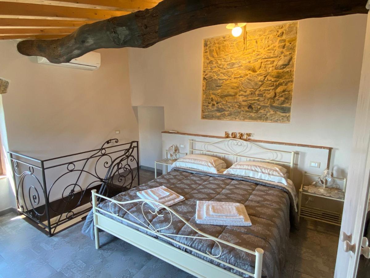 Casa Dell'Angelo Apartment Castelnuovo Magra Bagian luar foto