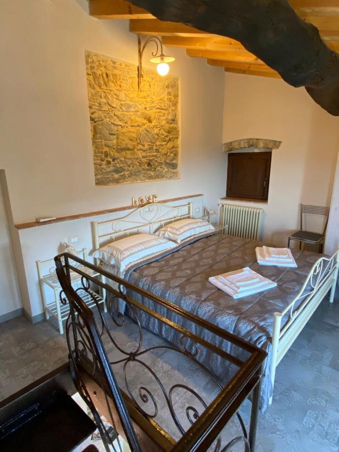 Casa Dell'Angelo Apartment Castelnuovo Magra Bagian luar foto