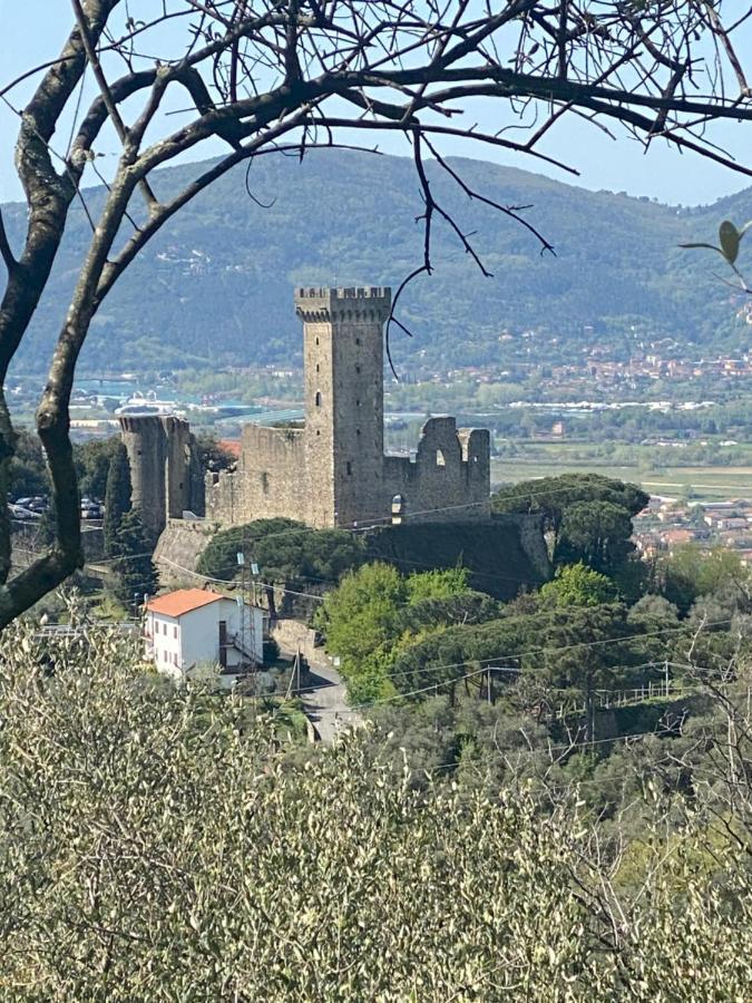 Casa Dell'Angelo Apartment Castelnuovo Magra Bagian luar foto