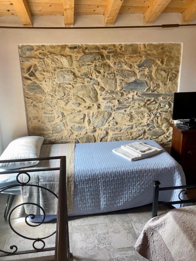 Casa Dell'Angelo Apartment Castelnuovo Magra Bagian luar foto