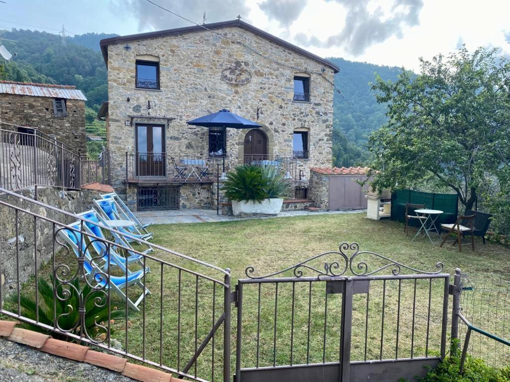 Casa Dell'Angelo Apartment Castelnuovo Magra Bagian luar foto