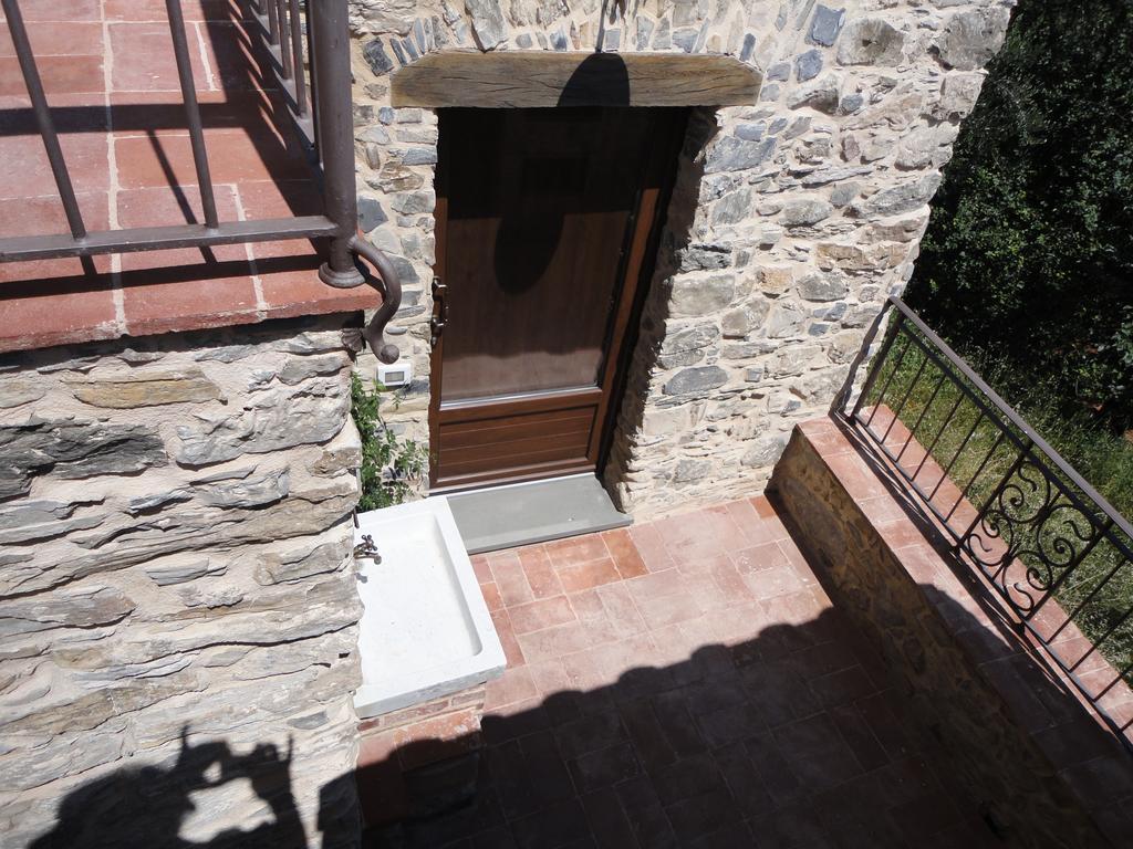 Casa Dell'Angelo Apartment Castelnuovo Magra Bagian luar foto