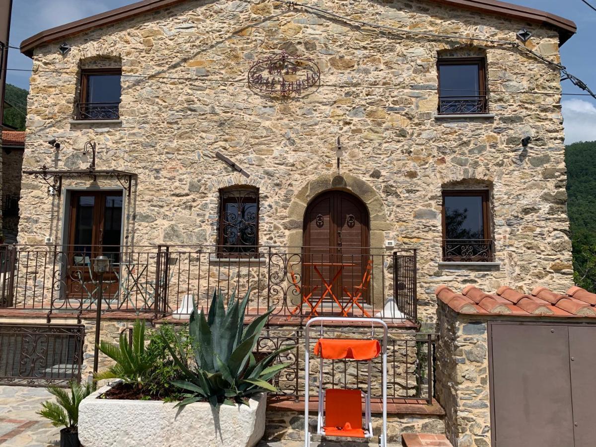 Casa Dell'Angelo Apartment Castelnuovo Magra Bagian luar foto
